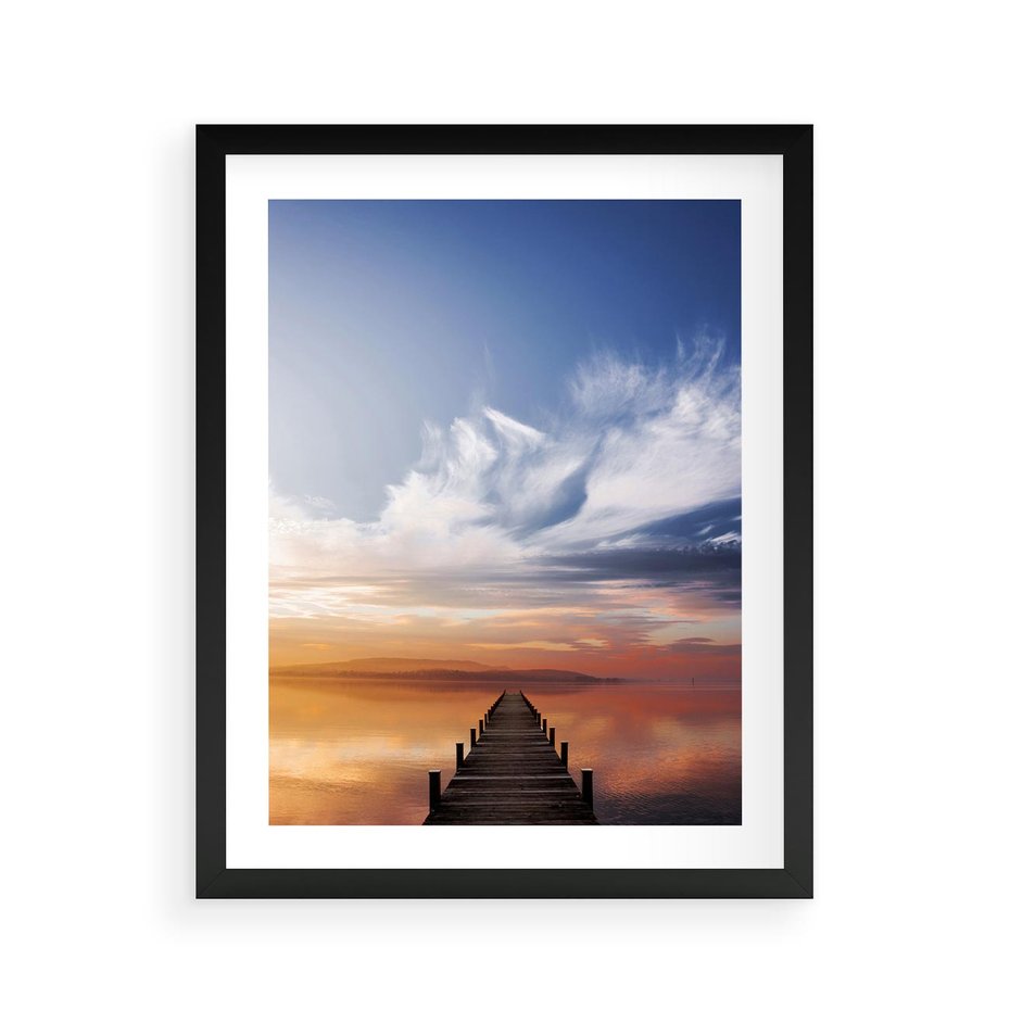 Plakat w ramie 40x50 - Magia Chwili - pomost, zachód - rama czarna