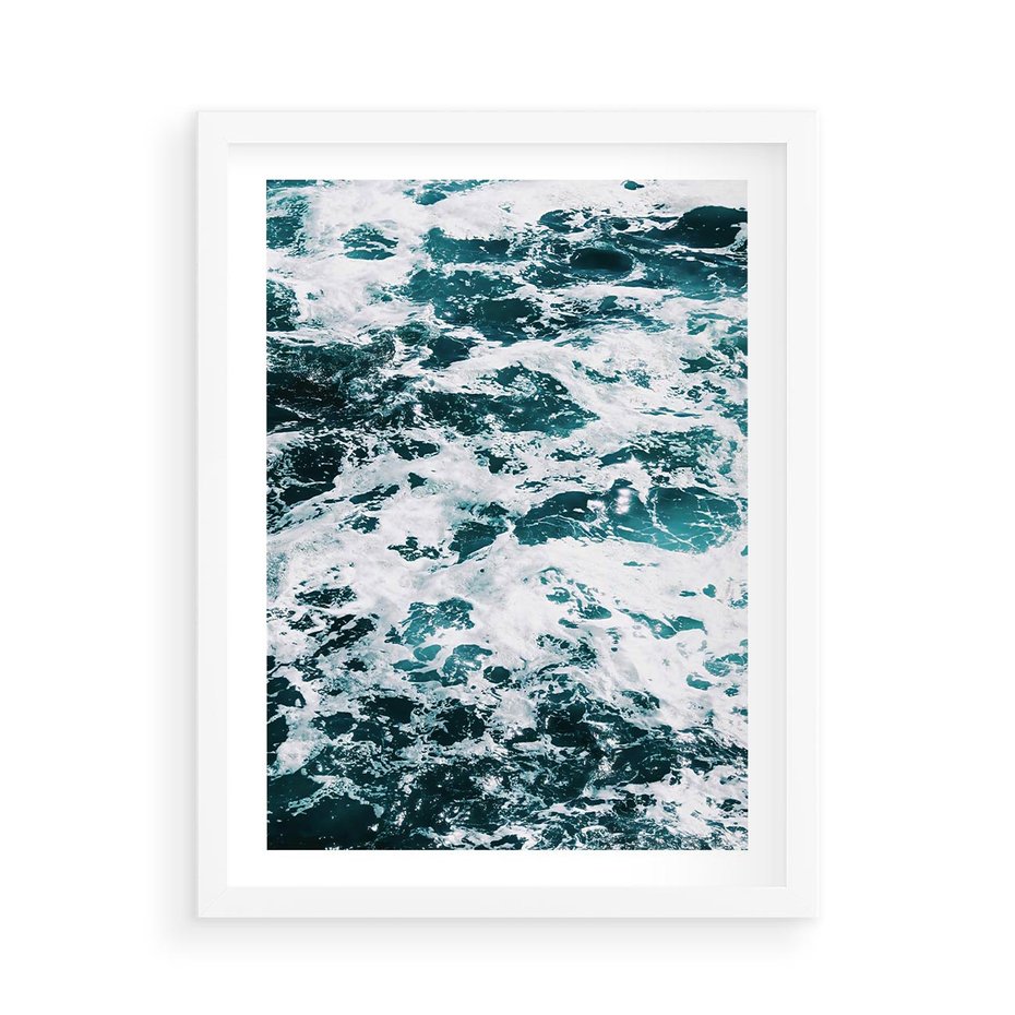Plakat w ramie 50x70 - Potęga Natury: Wzburzone Fale Oceanu - wzburzone fale oceanu - rama biała