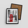 Plakat w ramie 30x40 - Budka telefoniczna w Londynie - budka, Londyn - rama czarna