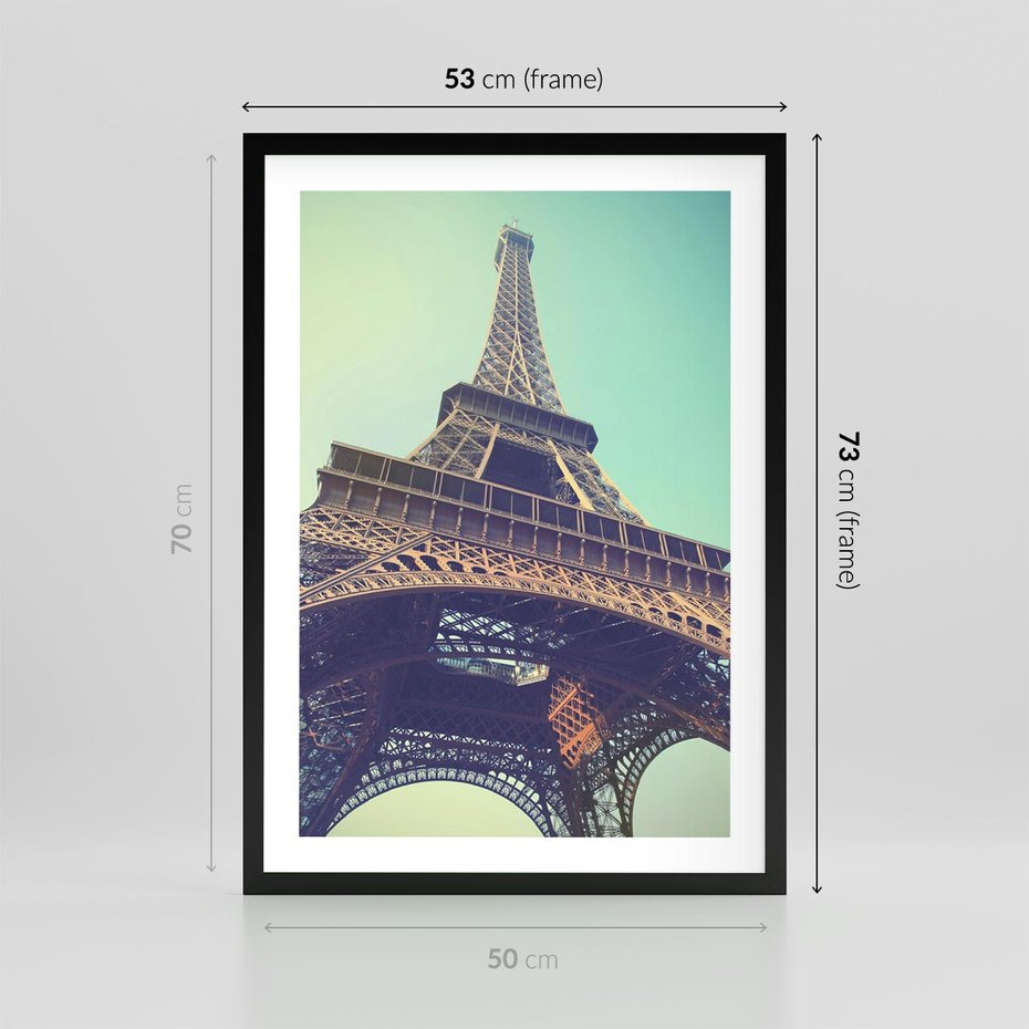 Plakat w ramie 50x70 - Wieża Eiffla w czarno-białej odsłonie - Eiffla, Paryż - rama czarna
