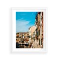 Plakat w ramie 40x50 - Magia Miejskiego Krajobrazu - uliczka, perspektywa - rama biała