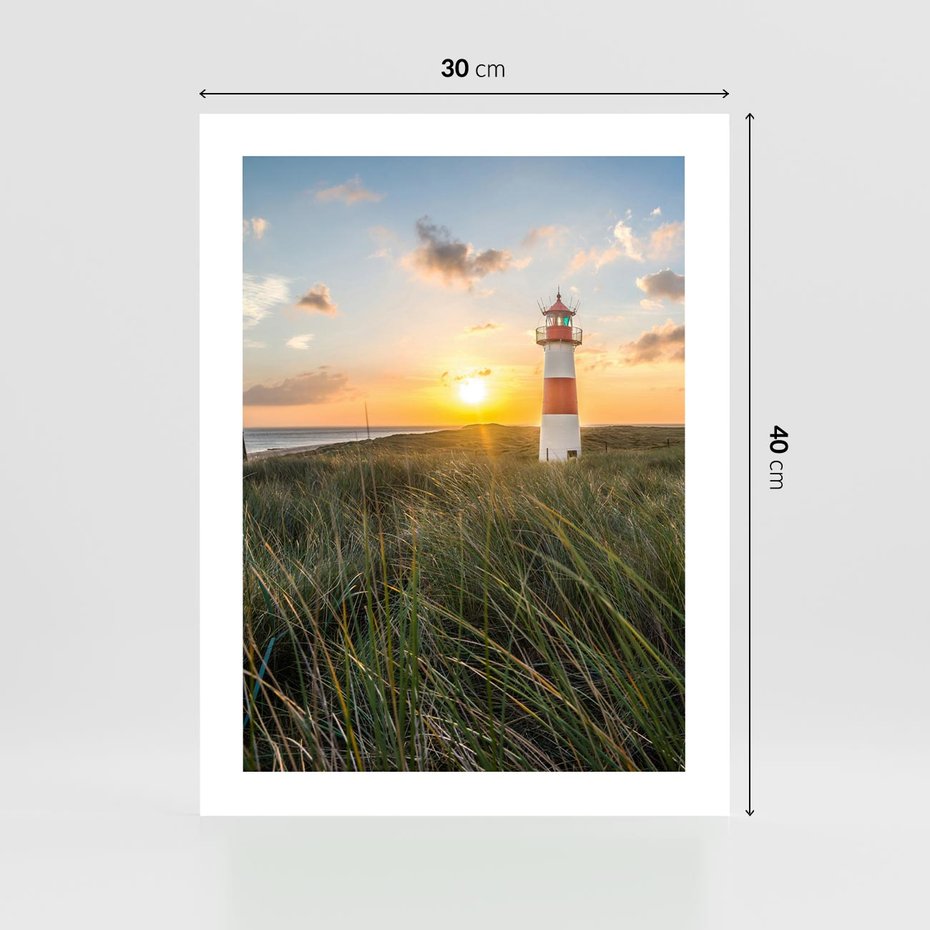 Plakat bez ramy 30x40 - Magia latarni przy zachodzie - latarnia, zachód