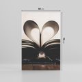 Obraz na płótnie 50x70 - Książka - Serce Retro - ksizka, serce