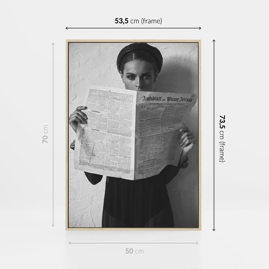 Obraz w ramie 50x70 - Nowe Wiadomości - retro zdjęcie, czarno białe - rama drewno