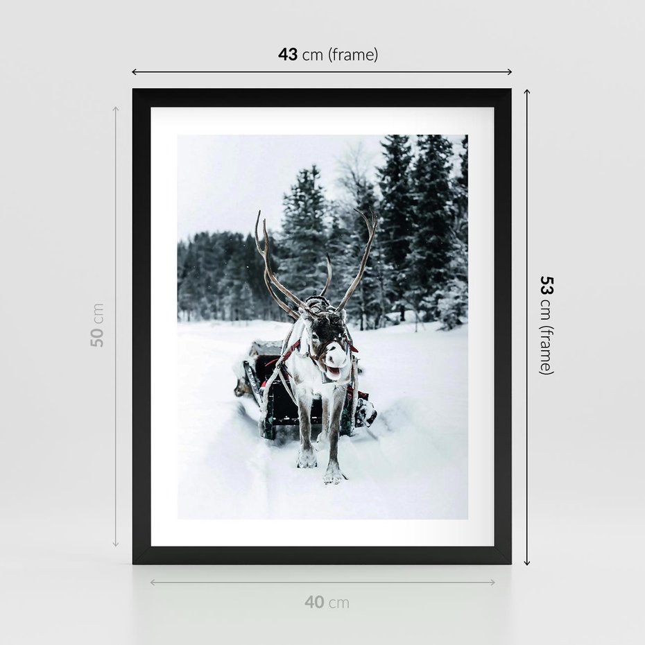 Plakat w ramie 40x50 - Świąteczna Przygoda - renifer, śnieg - rama czarna