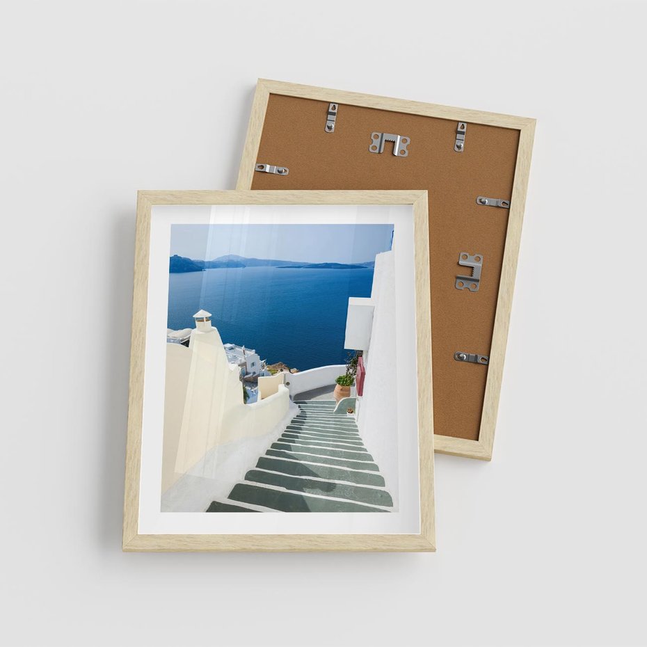 Plakat w ramie 40x50 - Malowniczy urok wyspy - Santorini, schodki - rama drewno