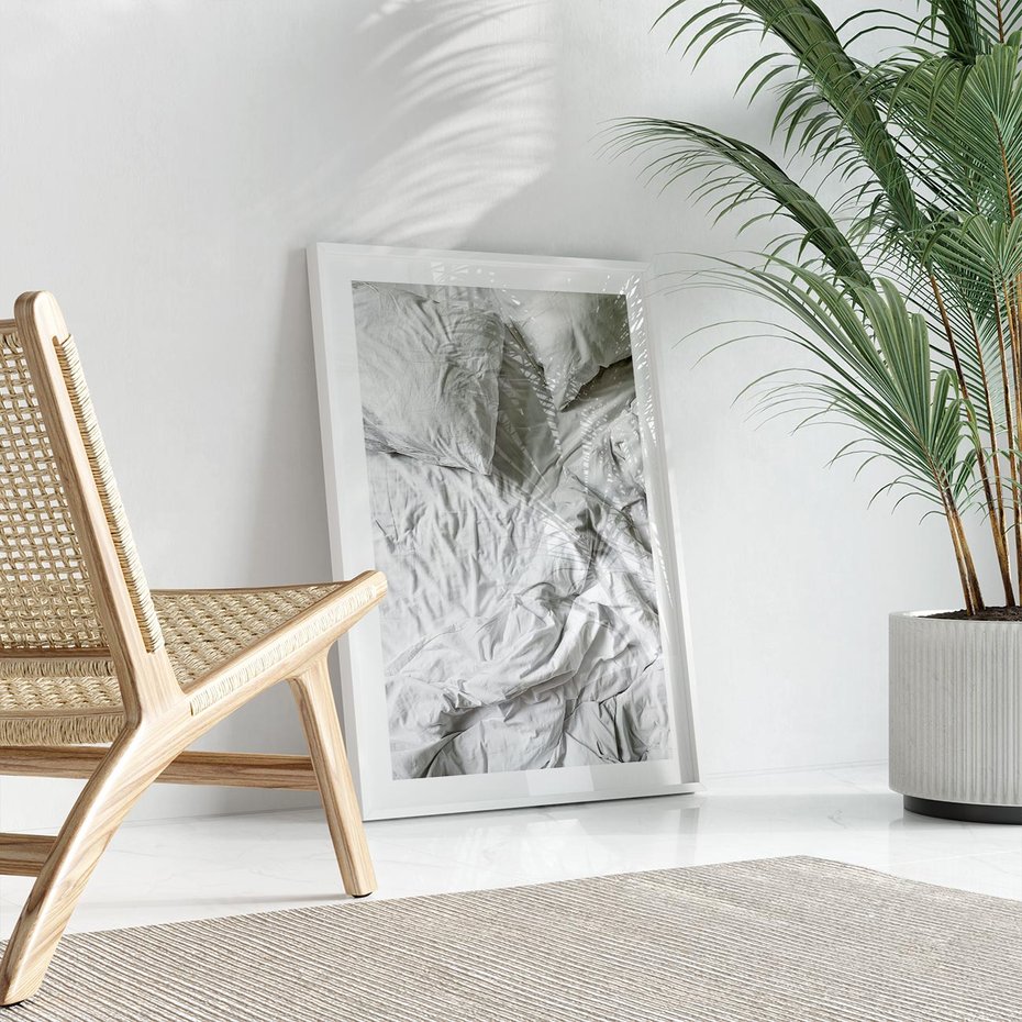 Plakat w ramie 40x50 - Biała Pościel na Łóżku - biała pościel, łóżko - rama biała