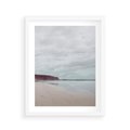 Plakat w ramie 40x50 - Mglista Plaża - plaża, mglisty krajobraz - rama biała