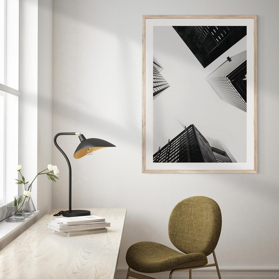 Plakat w ramie 40x50 - Nowoczesna Dynamika - perspektywa, wieżowce - rama drewno