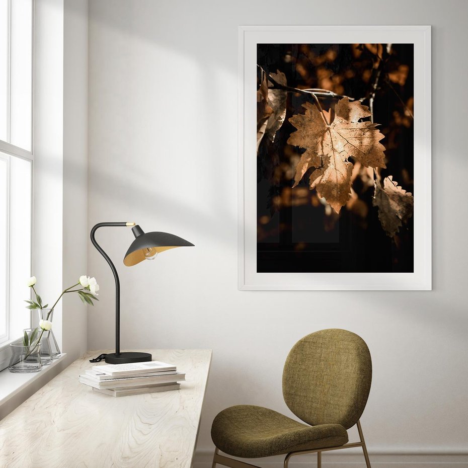 Plakat bez ramy 21x30 - Uroczy Liść na Drzewie - jesienny liść, żółty liść na drzewie