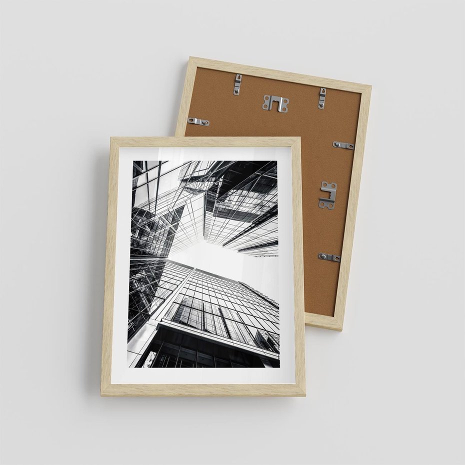 Plakat w ramie 30x40 - Wznoszący się Wysoko - architektura, wysoki wieżowiec - rama drewno