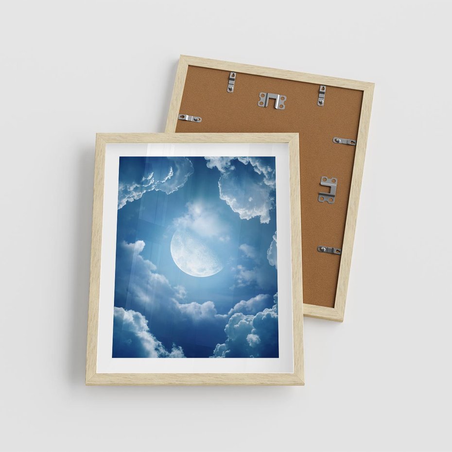 Plakat w ramie 40x50 - Księżycowe Chmury - księżyc, chmury - rama drewno