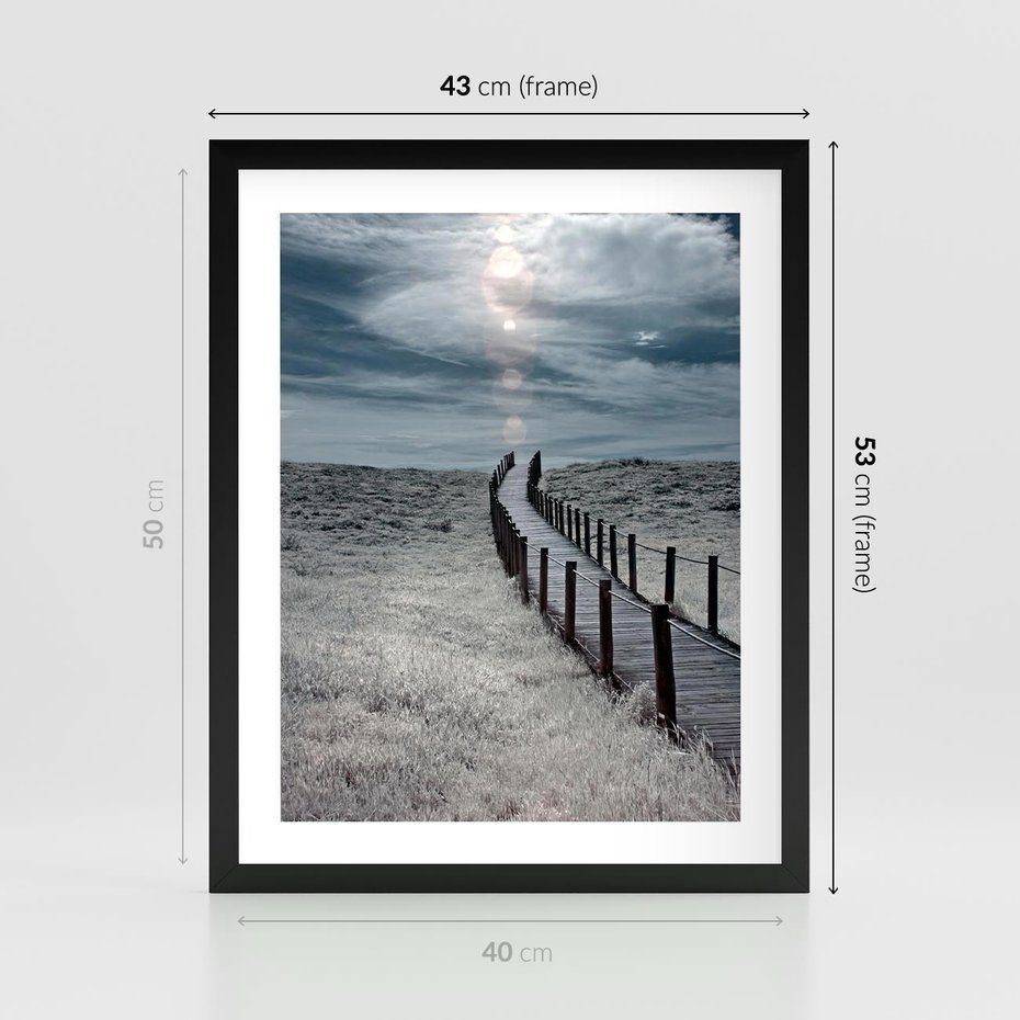 Plakat w ramie 40x50 - Burzowy pomost na plaży - plaża, pomost - rama czarna