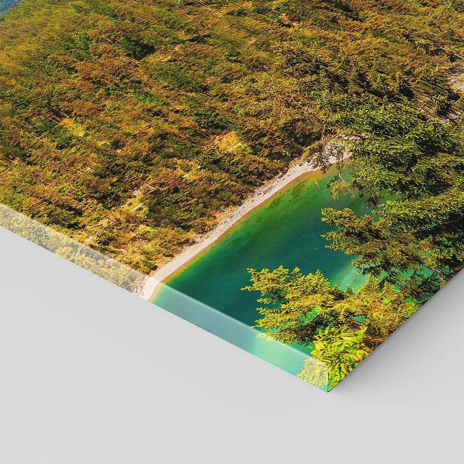 Obraz na płótnie 50x70 - Górska harmonia las i szczyty - góry, las