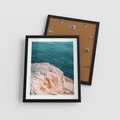 Plakat w ramie 40x50 - Klifowy Horyzont: Brzeg Morza - brzeg morza, klify - rama czarna