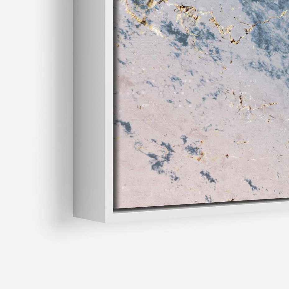 Obraz w ramie 100x70 - Elegancja i Wyrafinowanie - marmur, złoto - rama biała