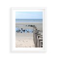 Plakat w ramie 40x50 - Fale na falochronie nad morzem - morze, falochron - rama biała