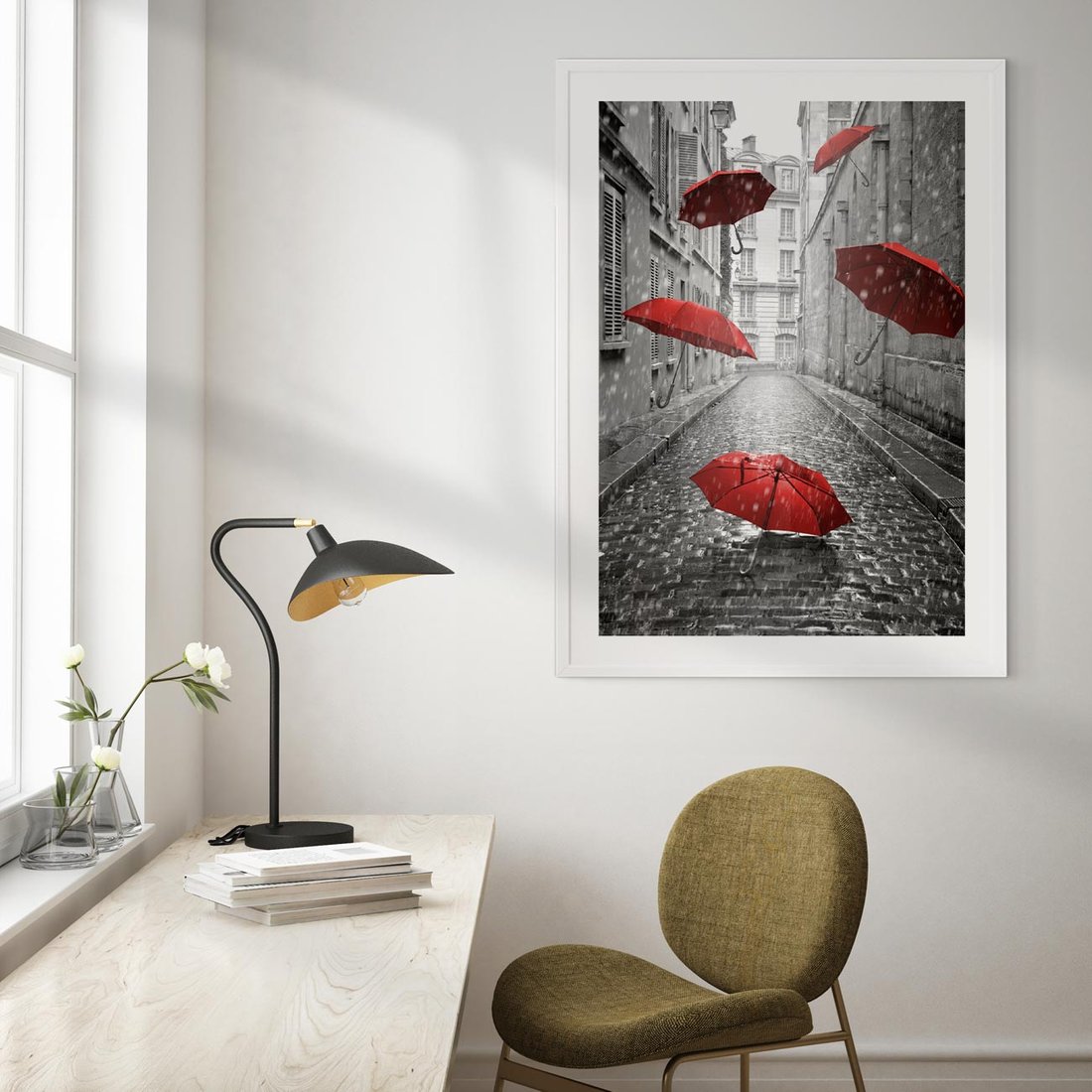 Plakat w ramie 50x70 - Parasole w malowniczej uliczce - parasole, uliczka - rama biała