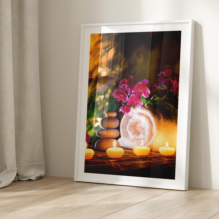 Plakat w ramie 50x70 - Relaksujące spa z płonącymi świecami - spa, świece - rama biała