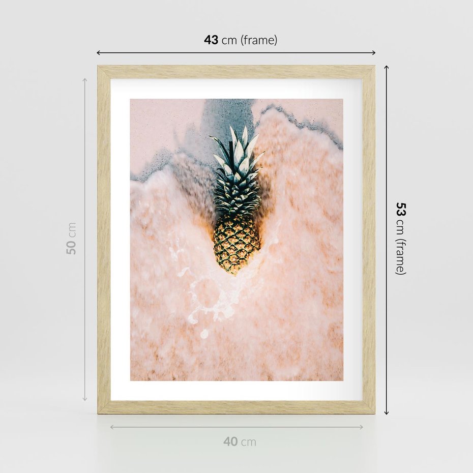 Plakat w ramie 40x50 - Egzotyczna Plaża - ananas, na plaży - rama drewno