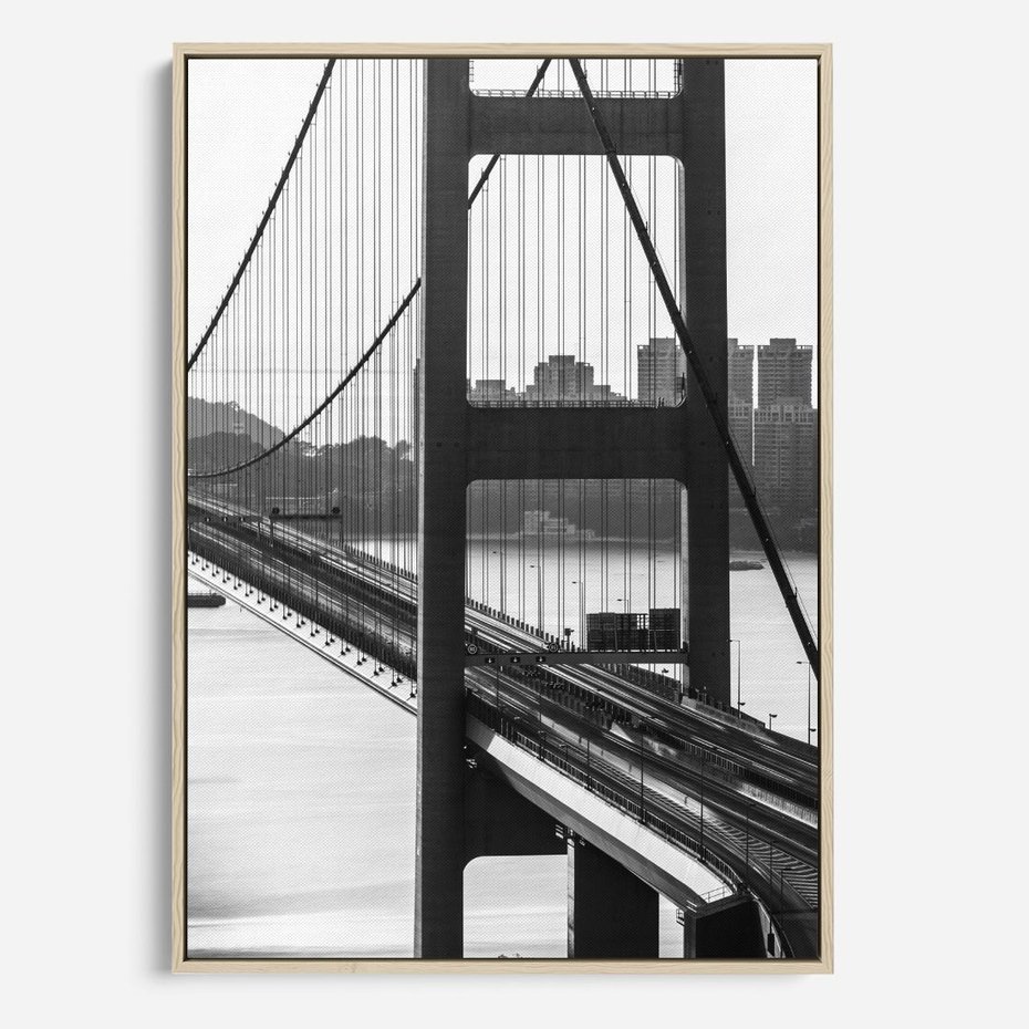 Obraz w ramie 80x120 - Ikona Miasta - most Nowy Jork, czarno biała fotografia - rama drewno