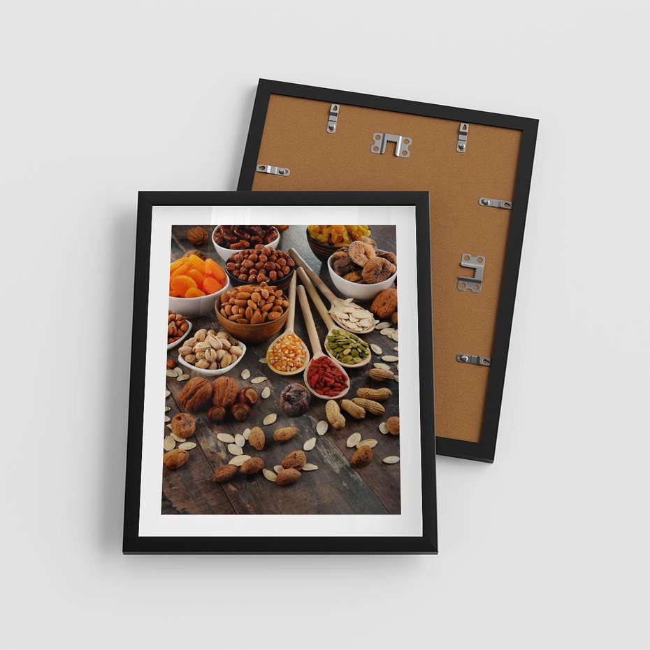 Plakat w ramie 40x50 - Szlachetne smaki kuchni - nasiona, bakalie - rama czarna