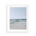 Plakat w ramie 40x50 - Spokój nad Brzegiem - plaża, morze - rama biała