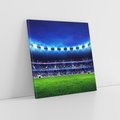 Obraz na płótnie 60x60 - Energia na stadionie - piłka, nożna