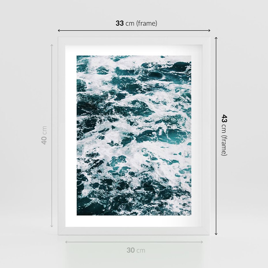 Plakat w ramie 30x40 - Potęga Natury: Wzburzone Fale Oceanu - wzburzone fale oceanu - rama biała