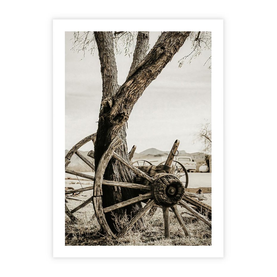 Plakat bez ramy 21x30 - Rustykalna Tradycja - koło starego wozu, rustykalny styl