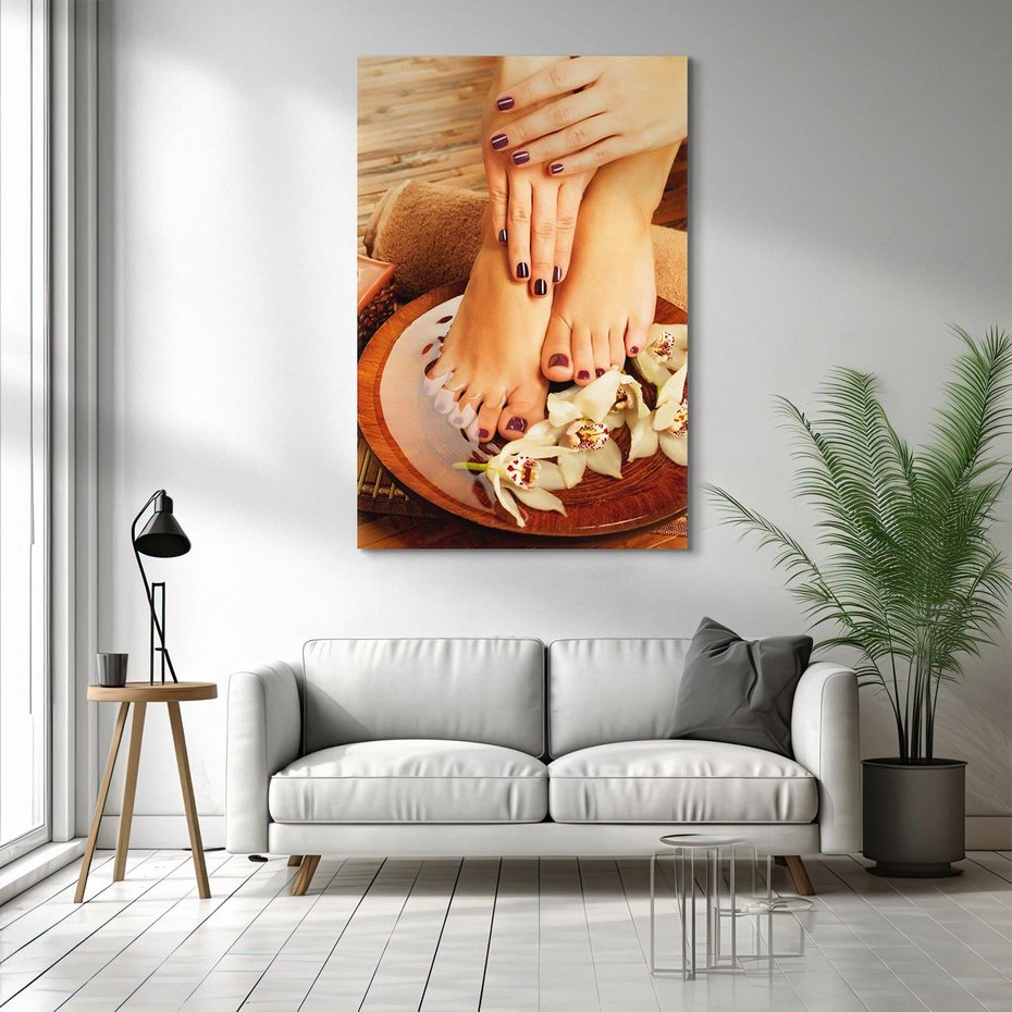 Obraz na płótnie 50x70 - Relaksujące Spa i Perfekcyjny Manicure - spa, paznokcie