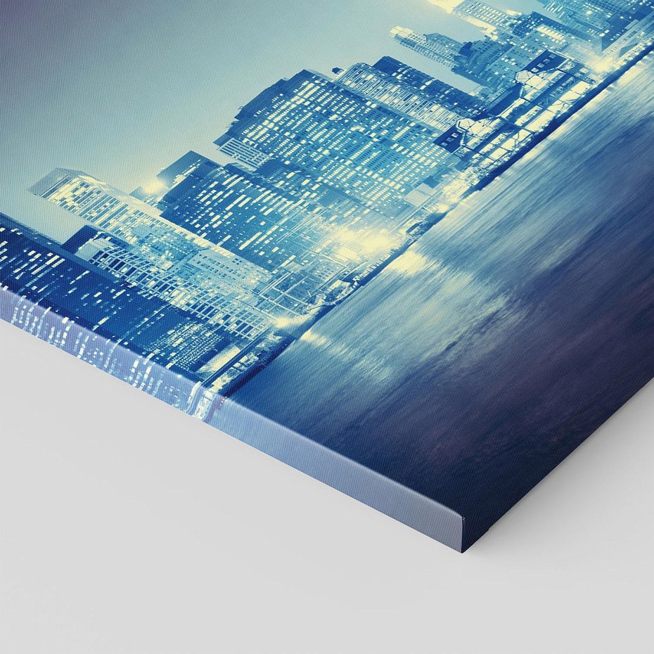 Obraz na płótnie 80x80 - Architektura i tętniące życie - Miasto, Architektura