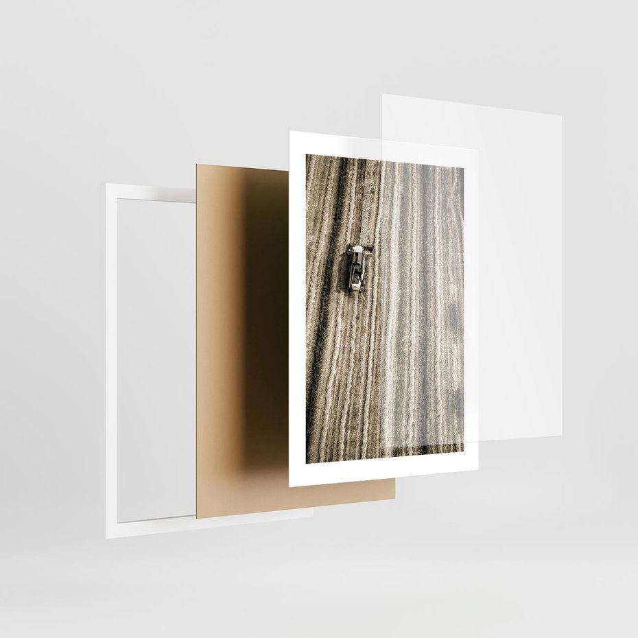 Plakat w ramie 30x40 - Sepia na Polu - kombajn, pole - rama biała