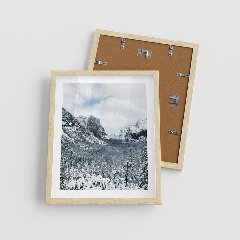 Plakat w ramie 40x50 - Góry Śnieżnej Krainy - góry, szczyty - rama drewno