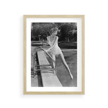 Plakat w ramie 30x40 - Retro Basen - retro zdjęcie, czarno białe - rama drewno