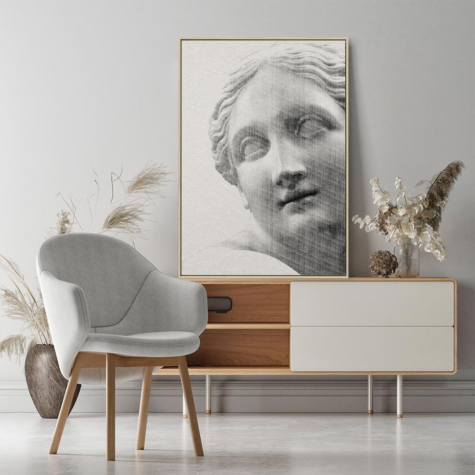 Obraz w ramie 70x100 - Szarość w Kamieniu - monochromatyczna marmurowa rzeźba, odcienie szarości - rama drewno