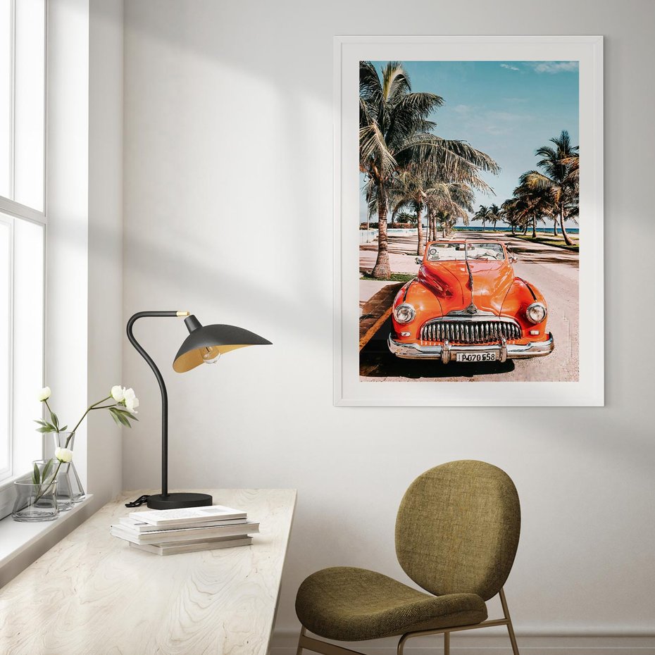 Plakat bez ramy 30x40 - Retro Przejażdżka - pomarańczowy retro samochód, kabriolet