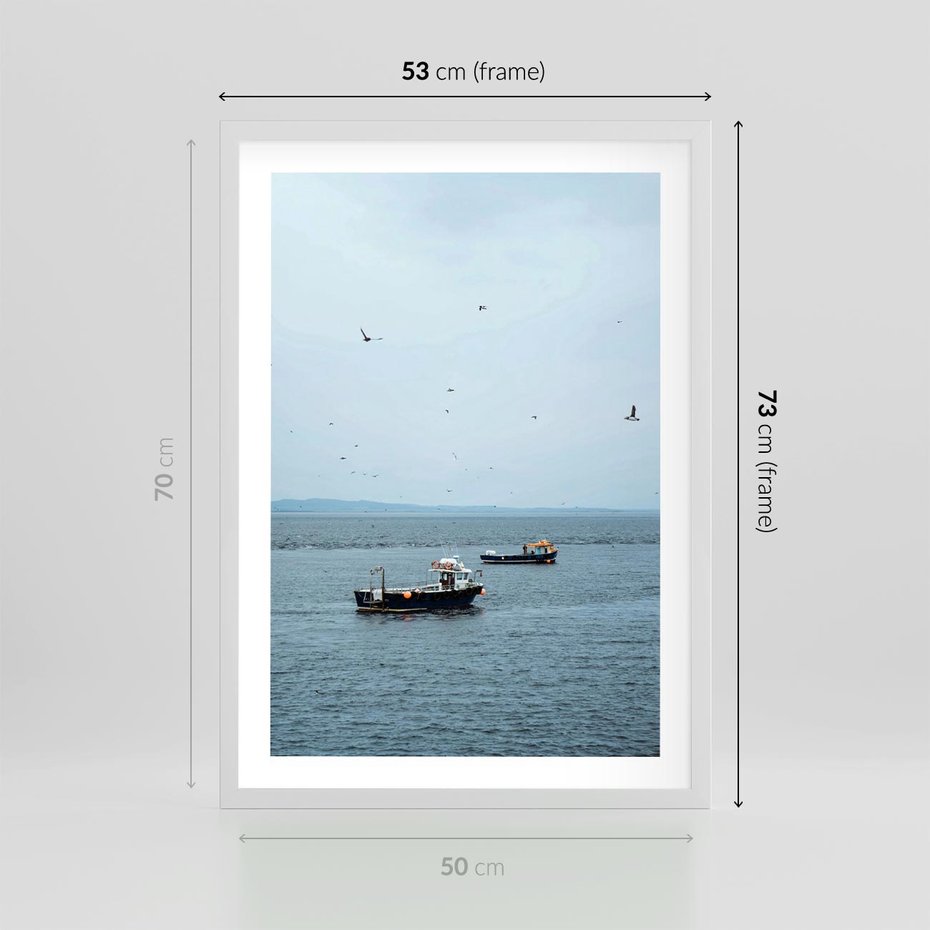 Plakat w ramie 50x70 - Rybacki Urok - morze, kutry rybackie - rama biała