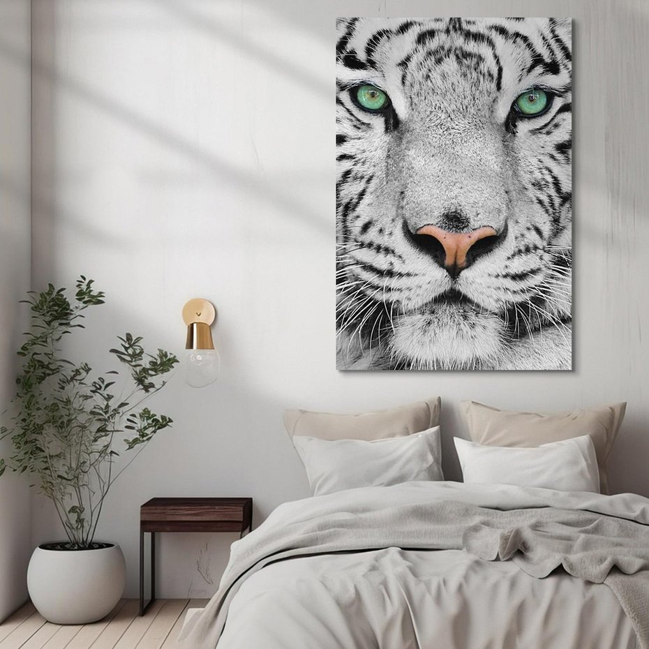 Obraz na płótnie 70x100 - Magia Białego Tygrysa - biały, tygrys