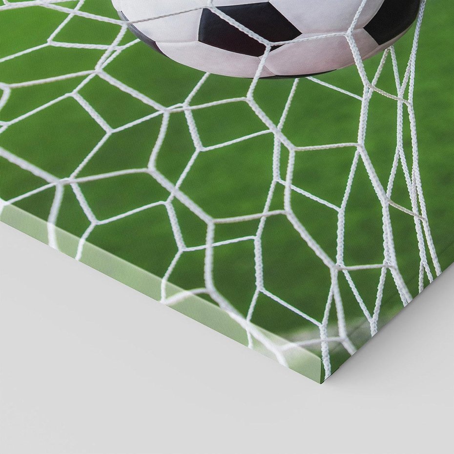 Obraz na płótnie 70x50 - Sportowa rywalizacja - bramka, piłka