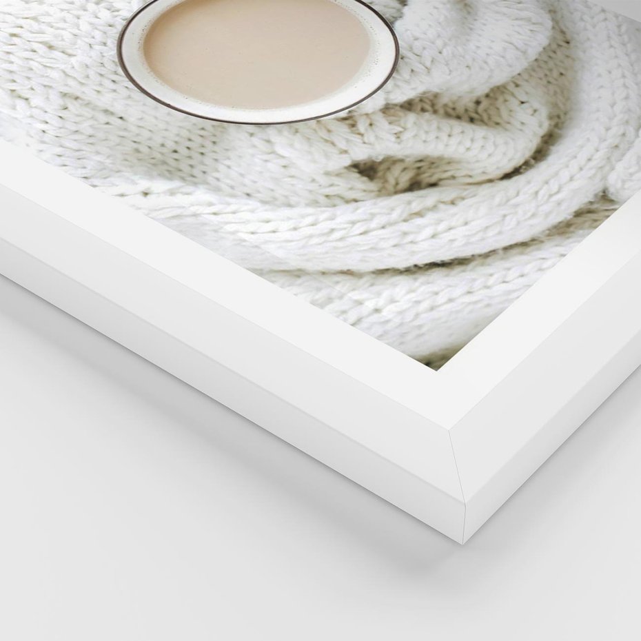 Plakat w ramie 40x50 - Kawa na Wełnianym Kocu - kawa, biały wełniany koc - rama biała