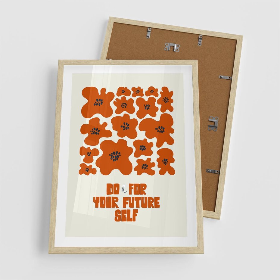 Plakat w ramie 50x70 - Taniec Kolorowych Promieni - self care, kompozycja kwiaty - rama drewno