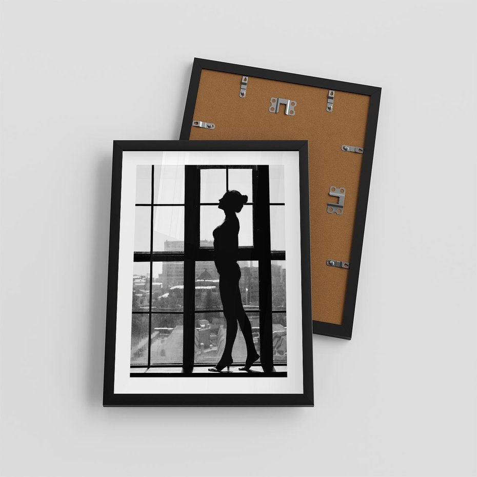 Plakat w ramie 30x40 - Piękno Kobiecej Formy - retro zdjęcie, czarno białe - rama czarna