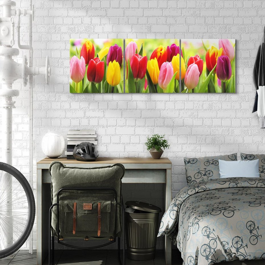 Obraz na płótnie 90x30 - delikatność kwiatowego świata - tulipany, kwiaty