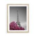 Plakat w ramie 50x70 - Różowy Paryż - czarno białe zdjęcie, wieża eiffla - rama drewno