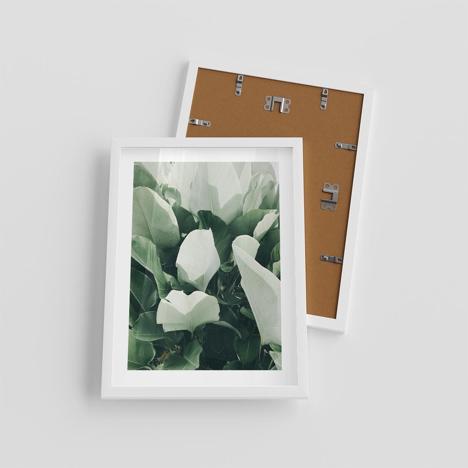 Plakat w ramie 30x40 - Zgaszona Uroda Natury - zielone liście, zgaszona zieleń - rama biała