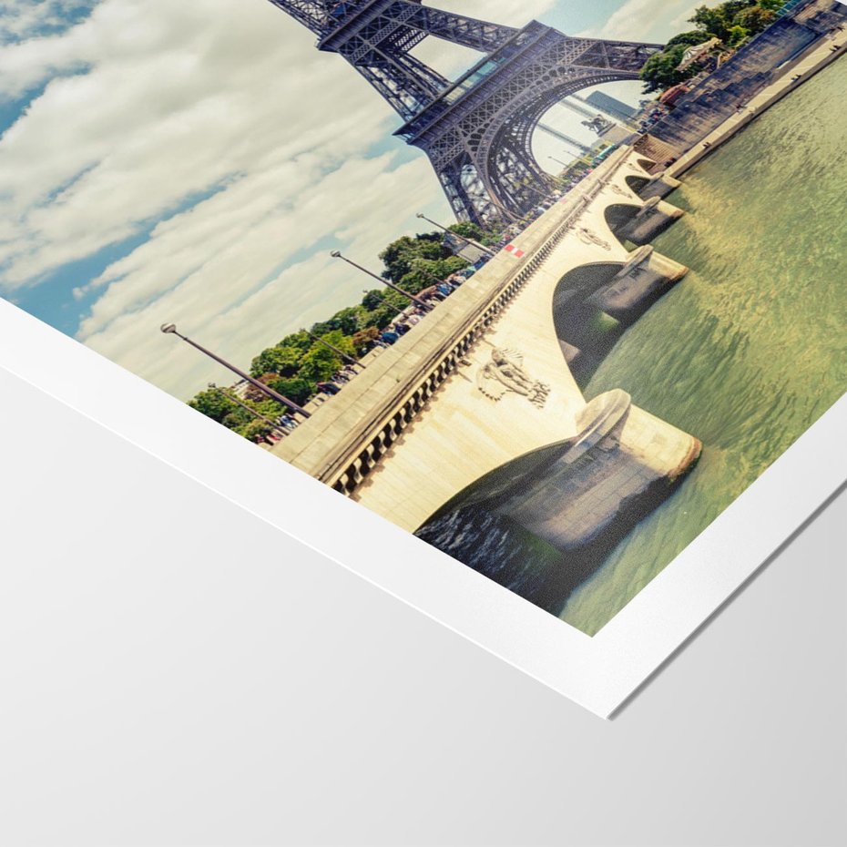 Plakat bez ramy 40x50 - Wieża Eiffla - Ikona Paryża - wieża, Eiffla