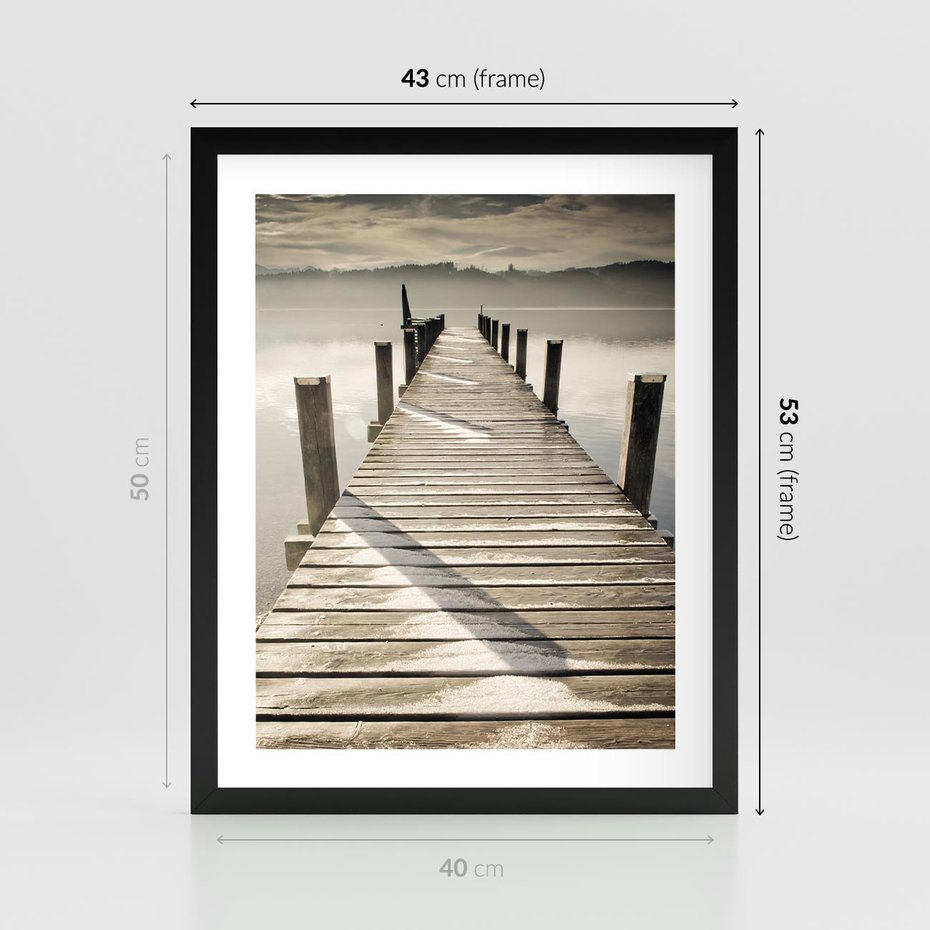 Plakat w ramie 40x50 - Idylliczny pomost nad jeziorem - pomost, jezioro - rama czarna