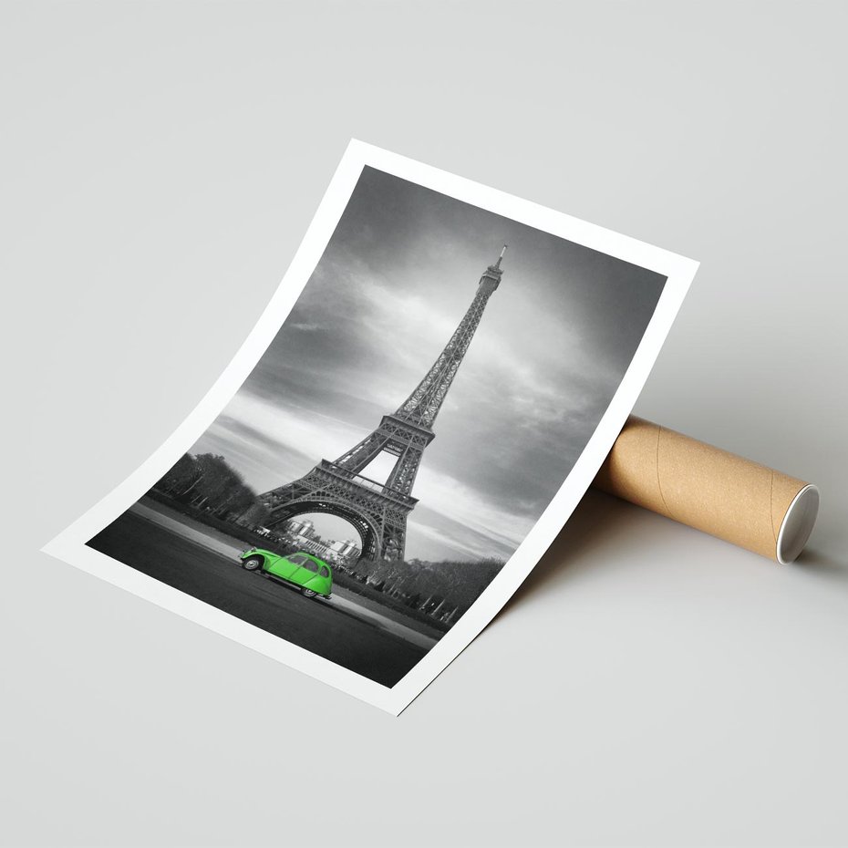 Plakat bez ramy 50x70 - Paryskie Romantyczne Spotkanie - Eiffla, samochód