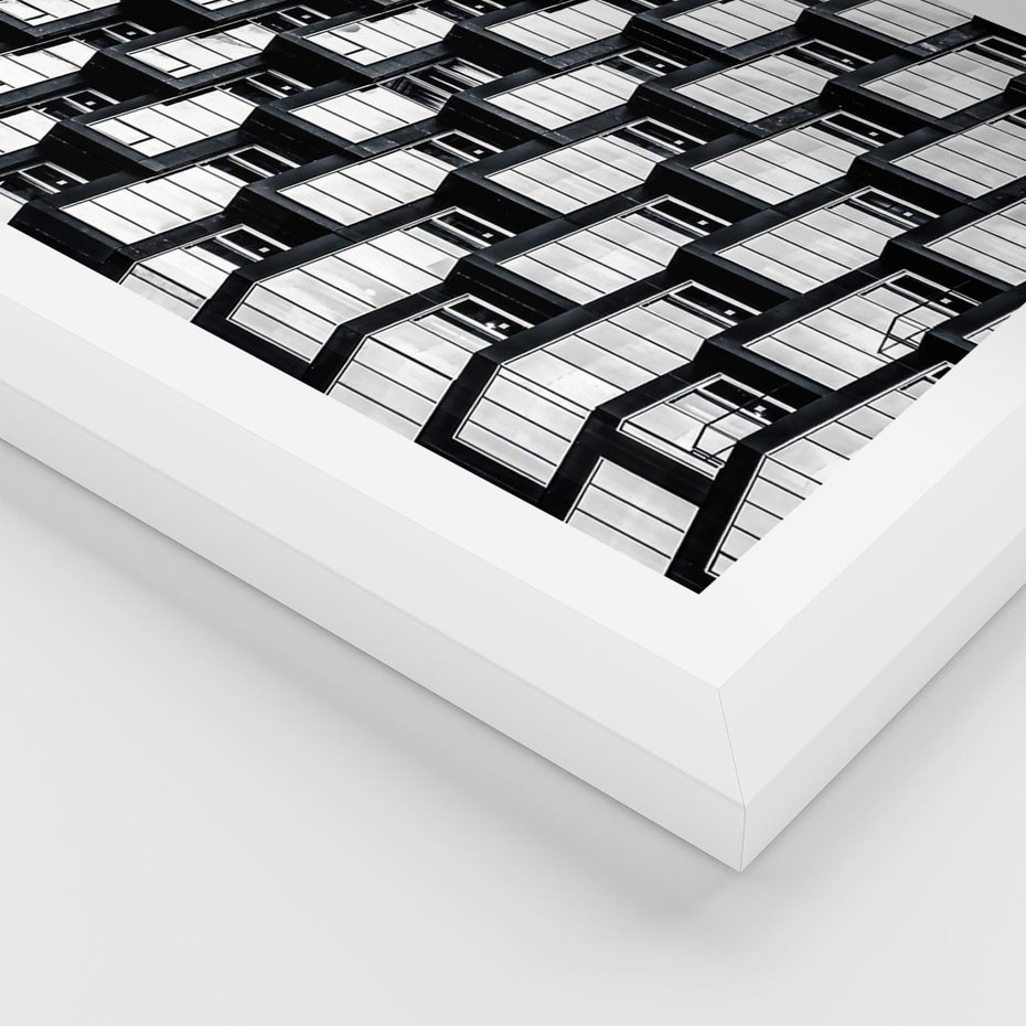 Plakat w ramie 40x50 - Elegancja Wysokości - architektura, wieżowiec - rama biała